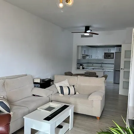 דירה Fuengirola, Dona Sofia Amazing Sea View *