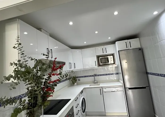 Fuengirola, Dona Sofia Amazing Sea View Апартаменти *