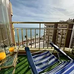 Fuengirola, Dona Sofia Amazing Sea View *
